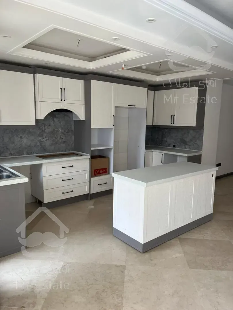 شهرک غرب 135متر 2خواب متریال عالی