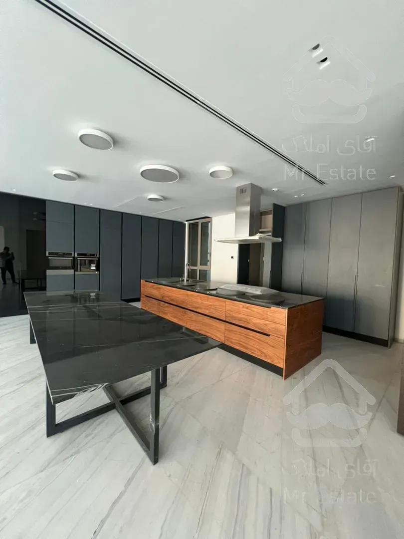 اجاره واحد ۳۰۰ متر ۴ خواب مدرن ولنجک