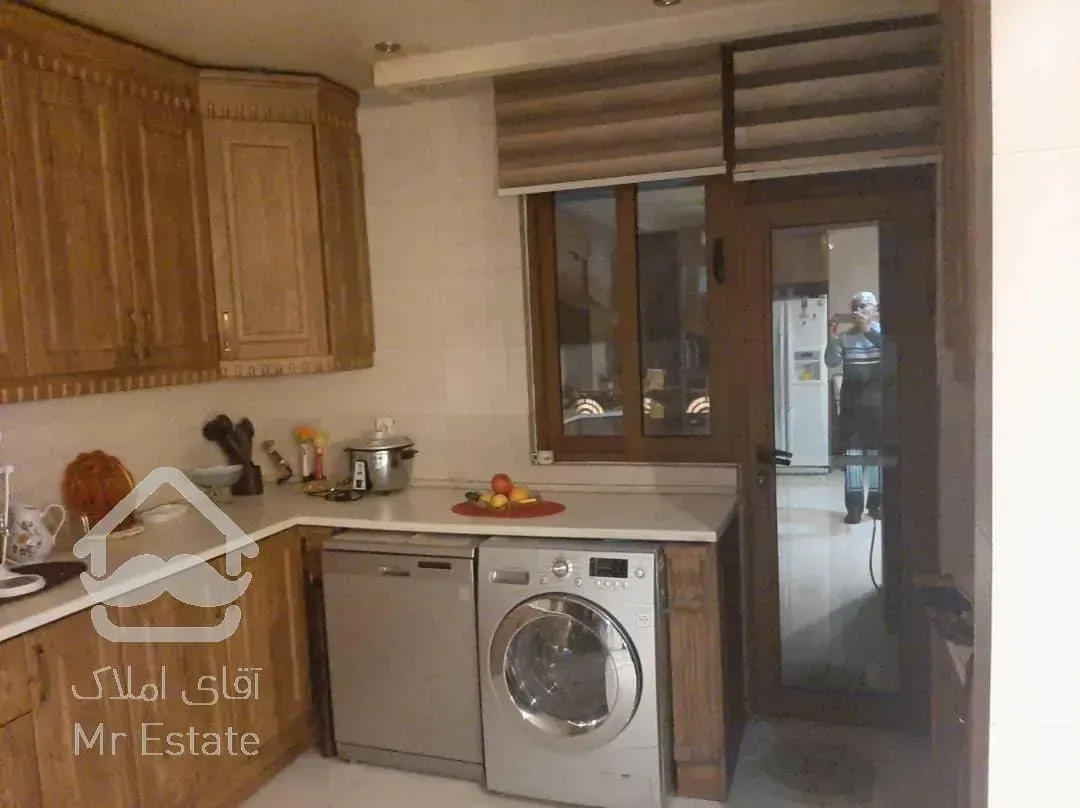 آپارتمان۱۸۳متری ۳ خوابه فول