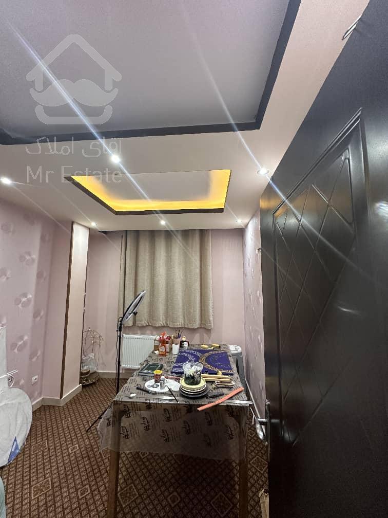 آپارتمان 141/5 متری سه خواب تک واحدی  یک خواب مستر خیابان ظریف بلوارفدک خیابان فضل آباد شهرک ولیعصر