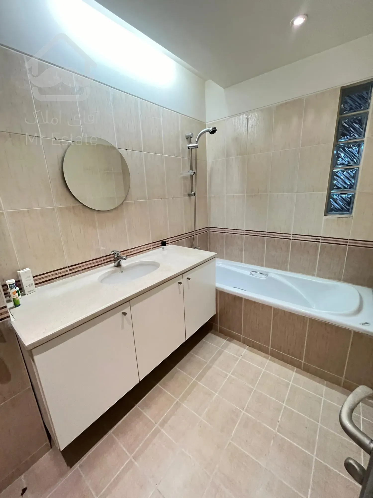 اجاره 190 متری منظریه