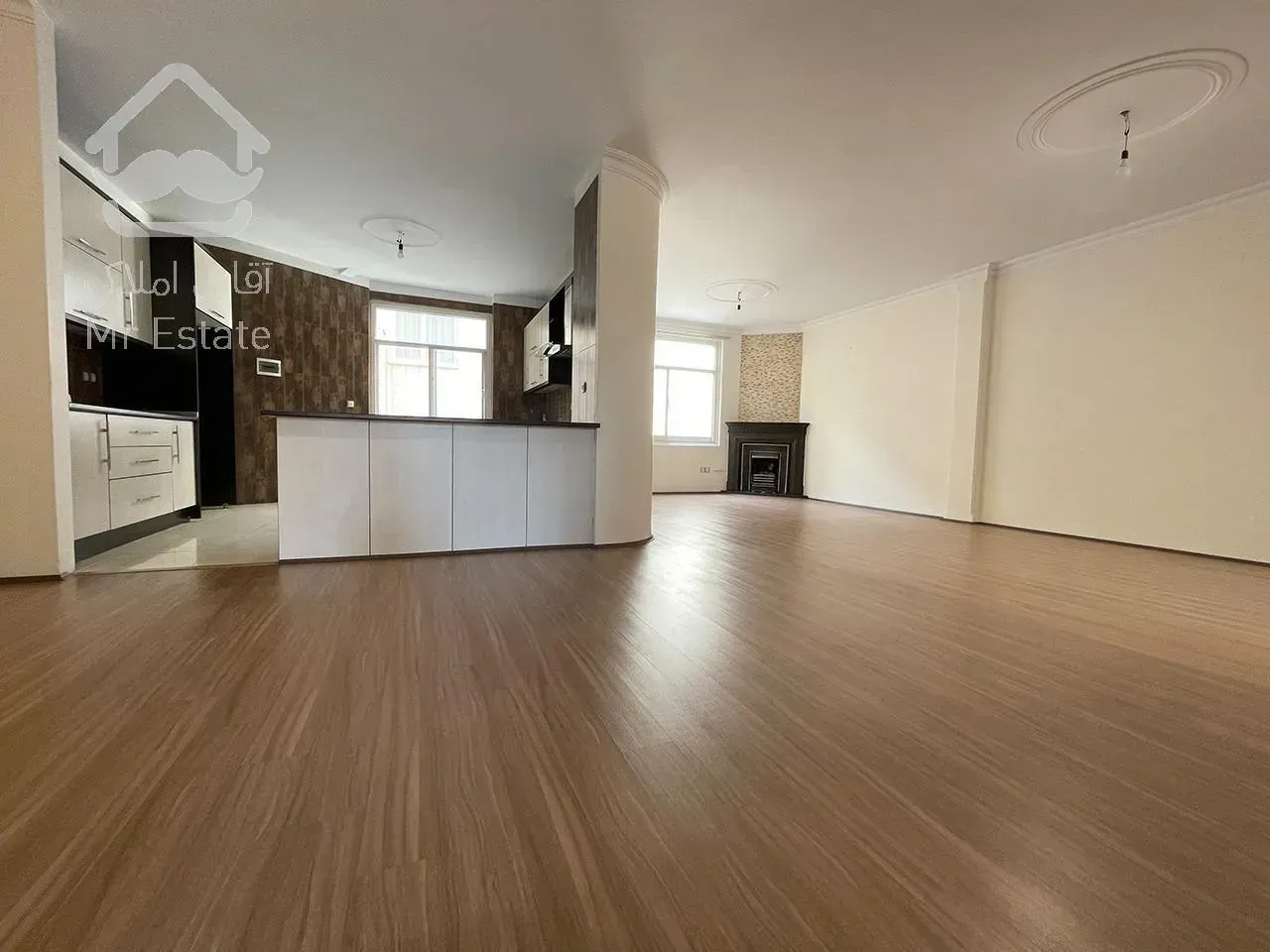 علامه شمالی ۱۵۱ متر