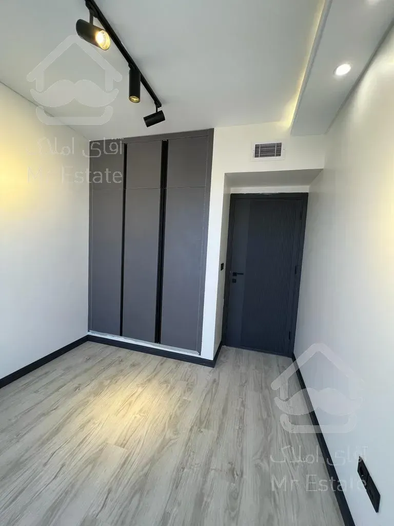 ۱۷۵ متر فول نوساز کلید نخورده