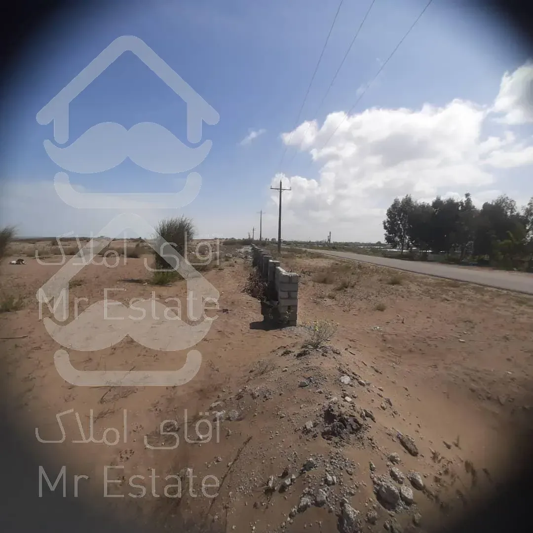 فروش زمین ۱۸۰۰ متری بافت مسکونی با سند