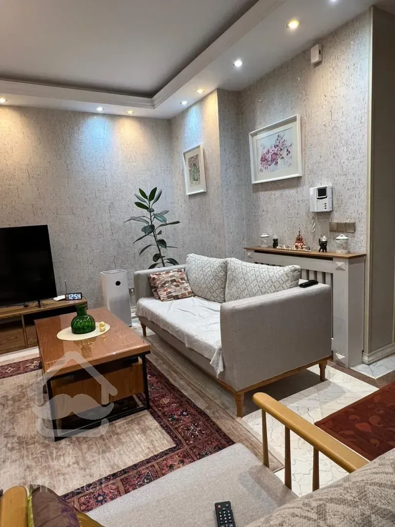 اجاره 95 متری دیباجی