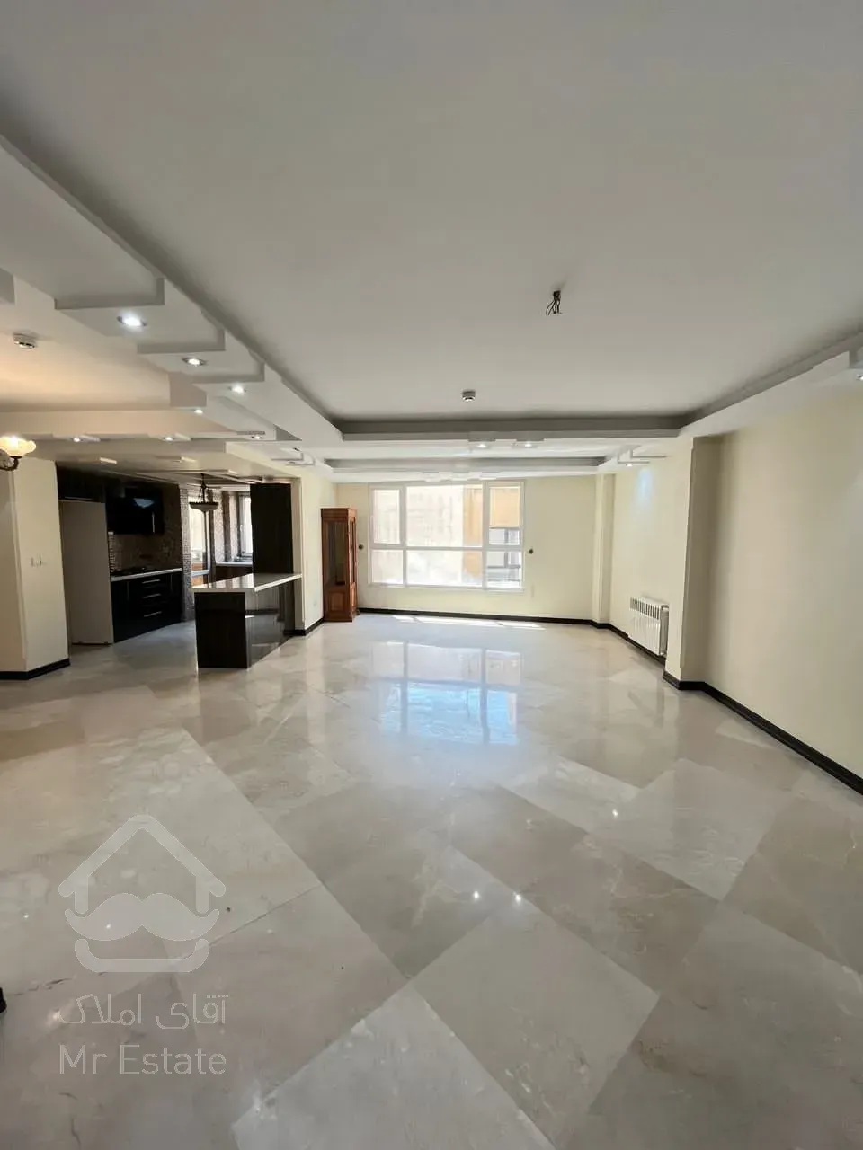 فروش 100 متر پاسداران