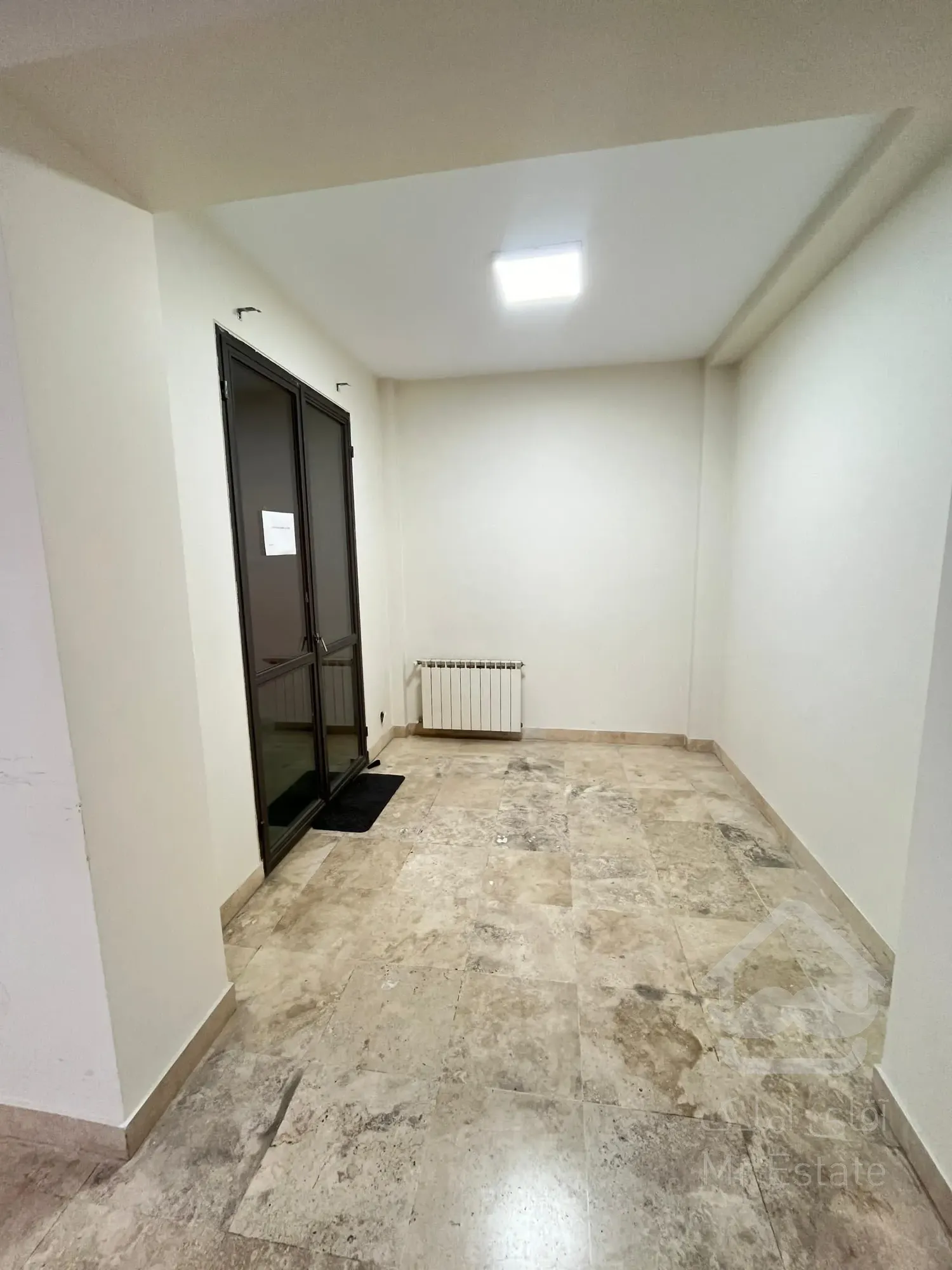 150 متر اداری پاسدارن