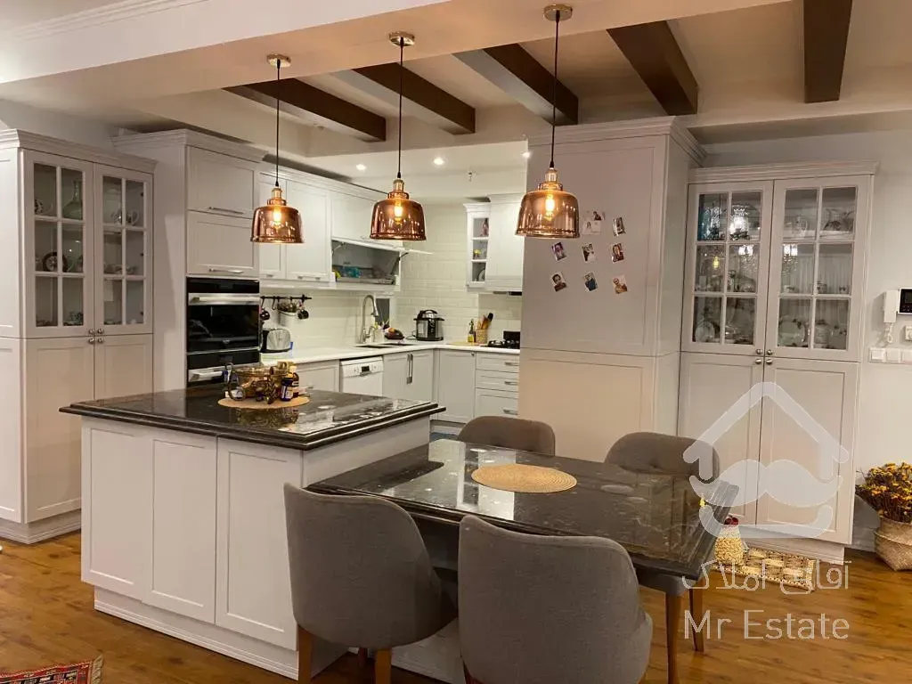 رهن کامل 200 متری دیباجی جنوبی