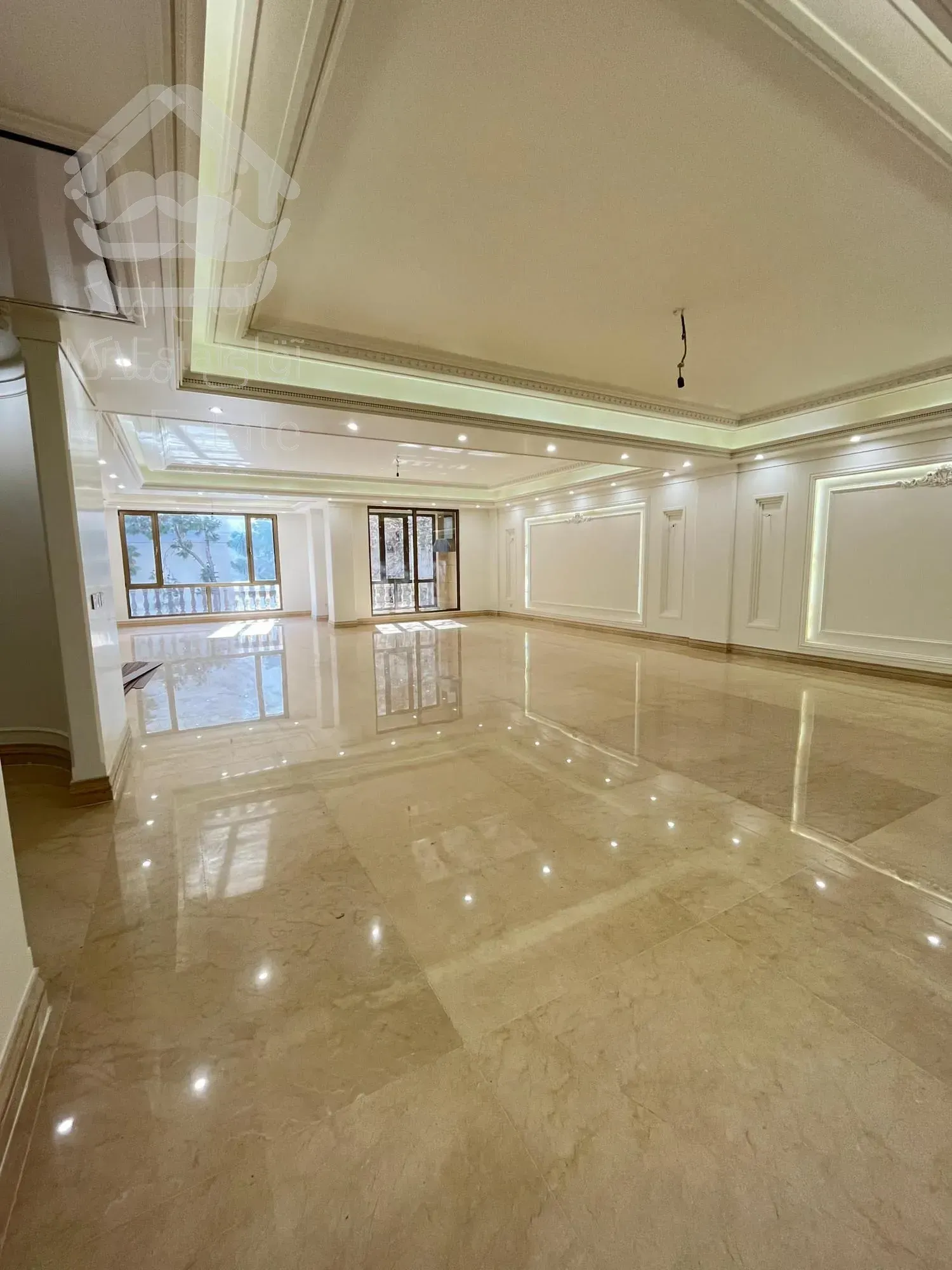 رهن و اجاره آپارتمان 180 متری دیباجی جنوبی