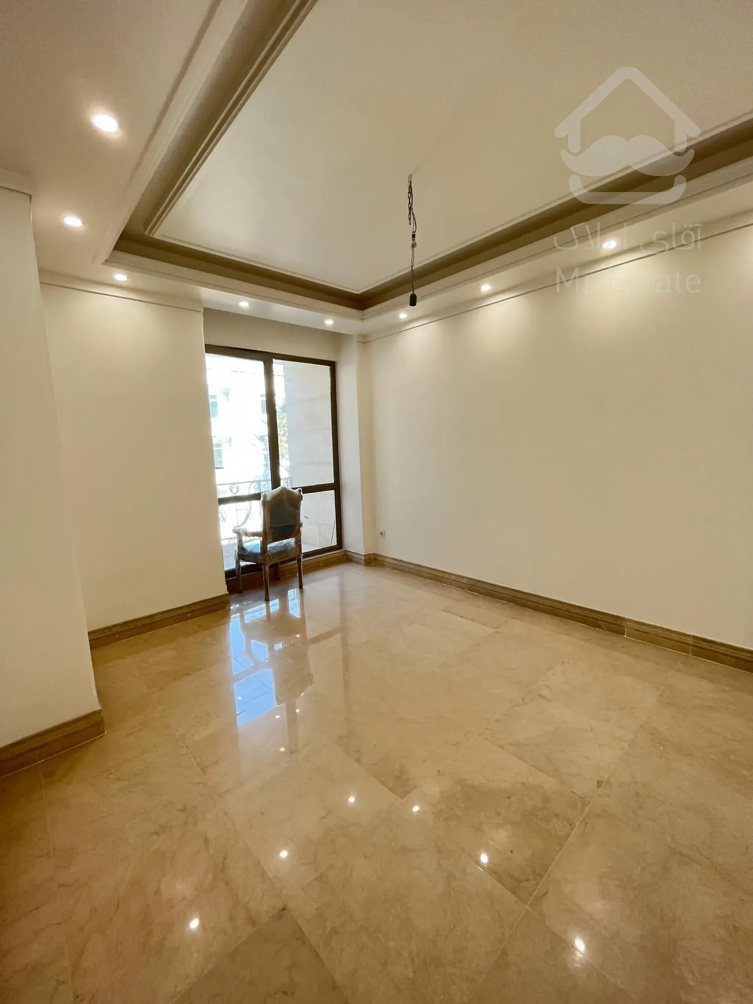 260 متر پاسداران