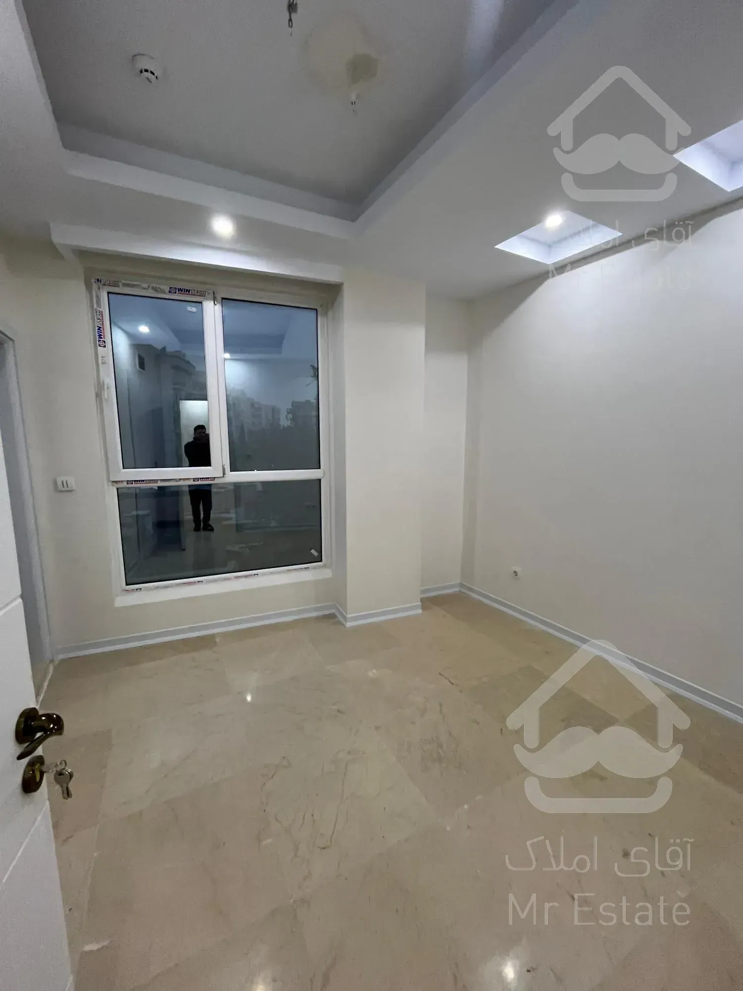 رهن و اجاره آپارتمان 190 متری قیطریه/ دیباجی