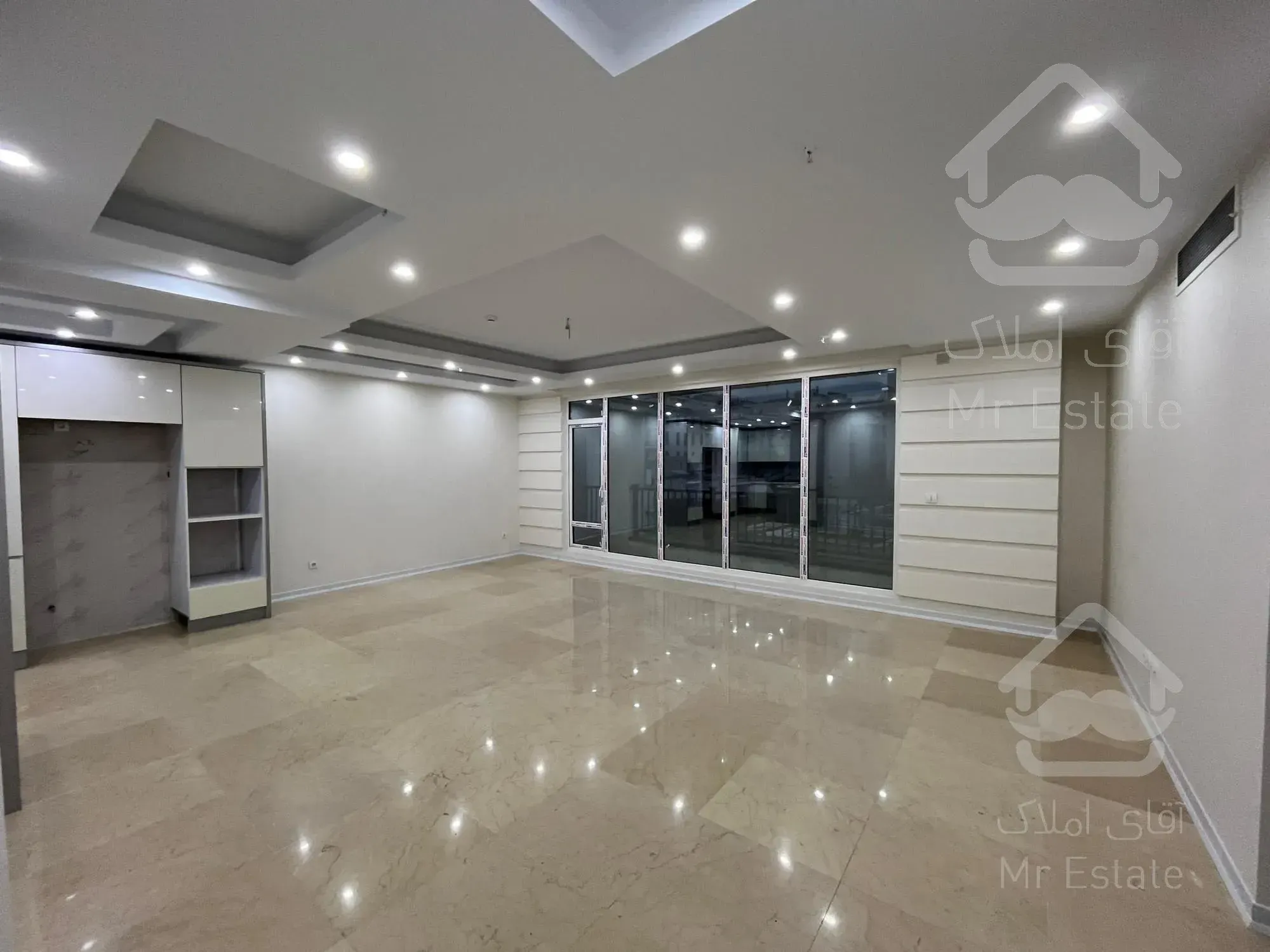 رهن و اجاره آپاتمان 200 متری دیباجی