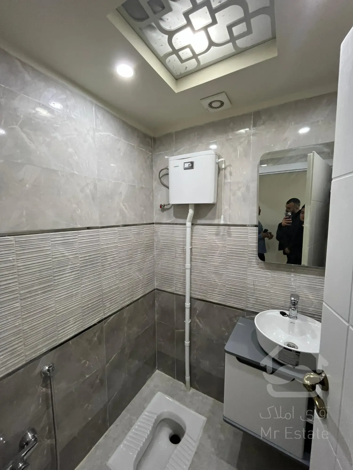 فروش 106 متری هروی