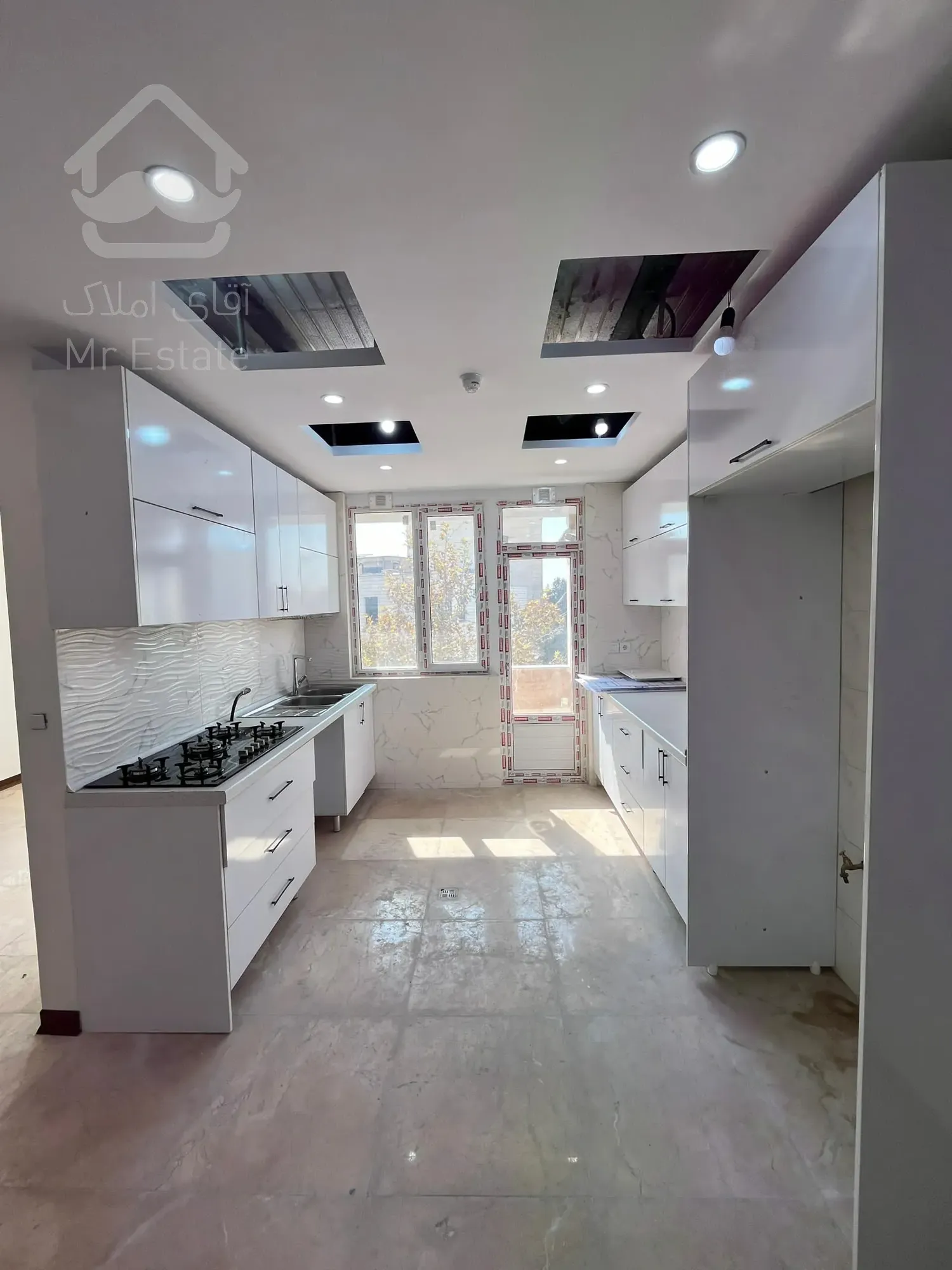 فروش 90 متر آجودانیه