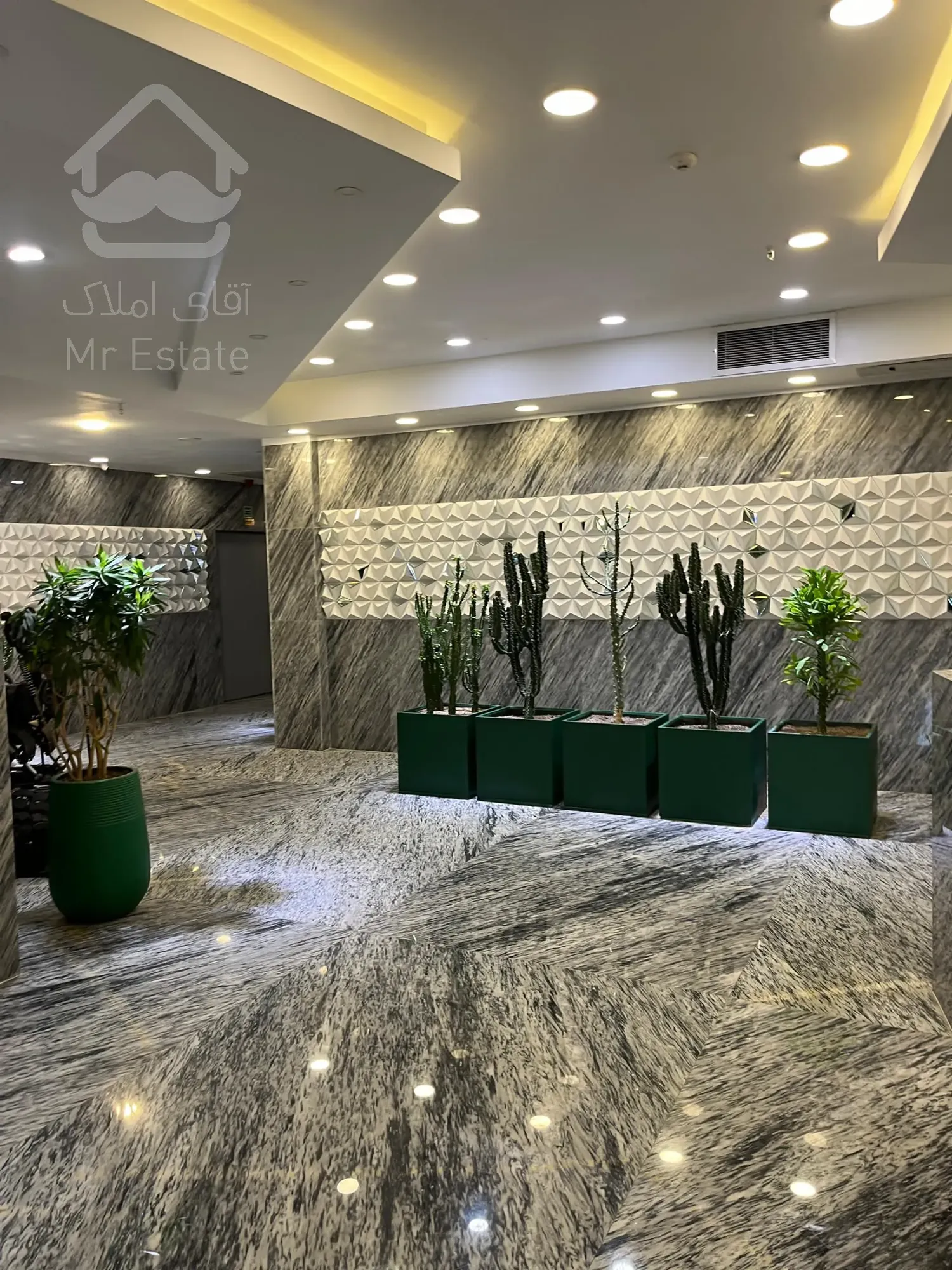 160 متر اجاره دیباجی