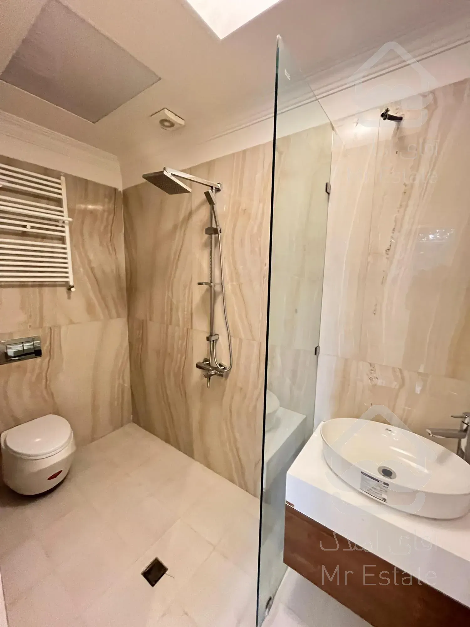 رهن و اجاره آپارتمان 180 متری دیباجی جنوبی