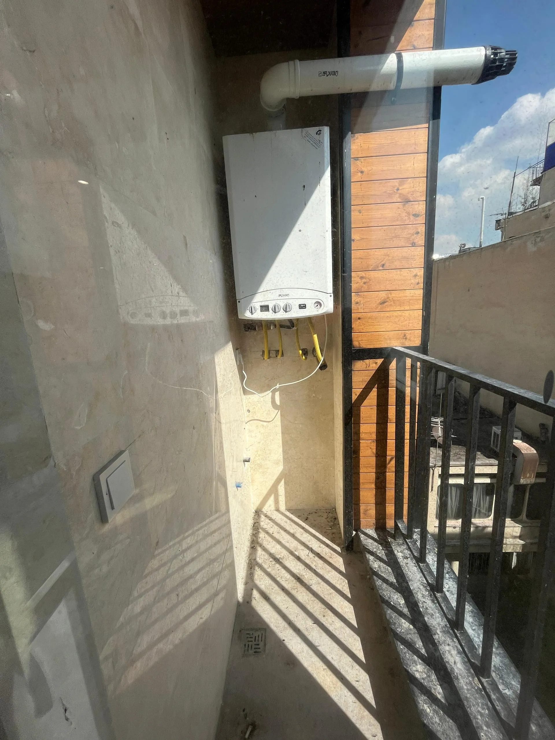 115 متر اختیاریه