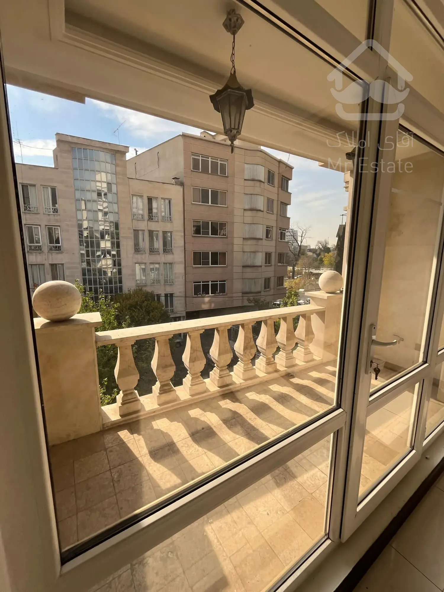 فروش 235 متری دروس