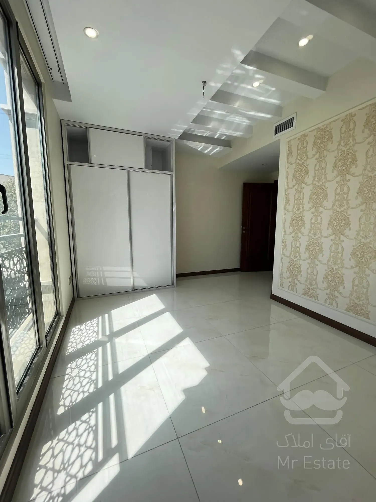 فروش 87 متری مدنی