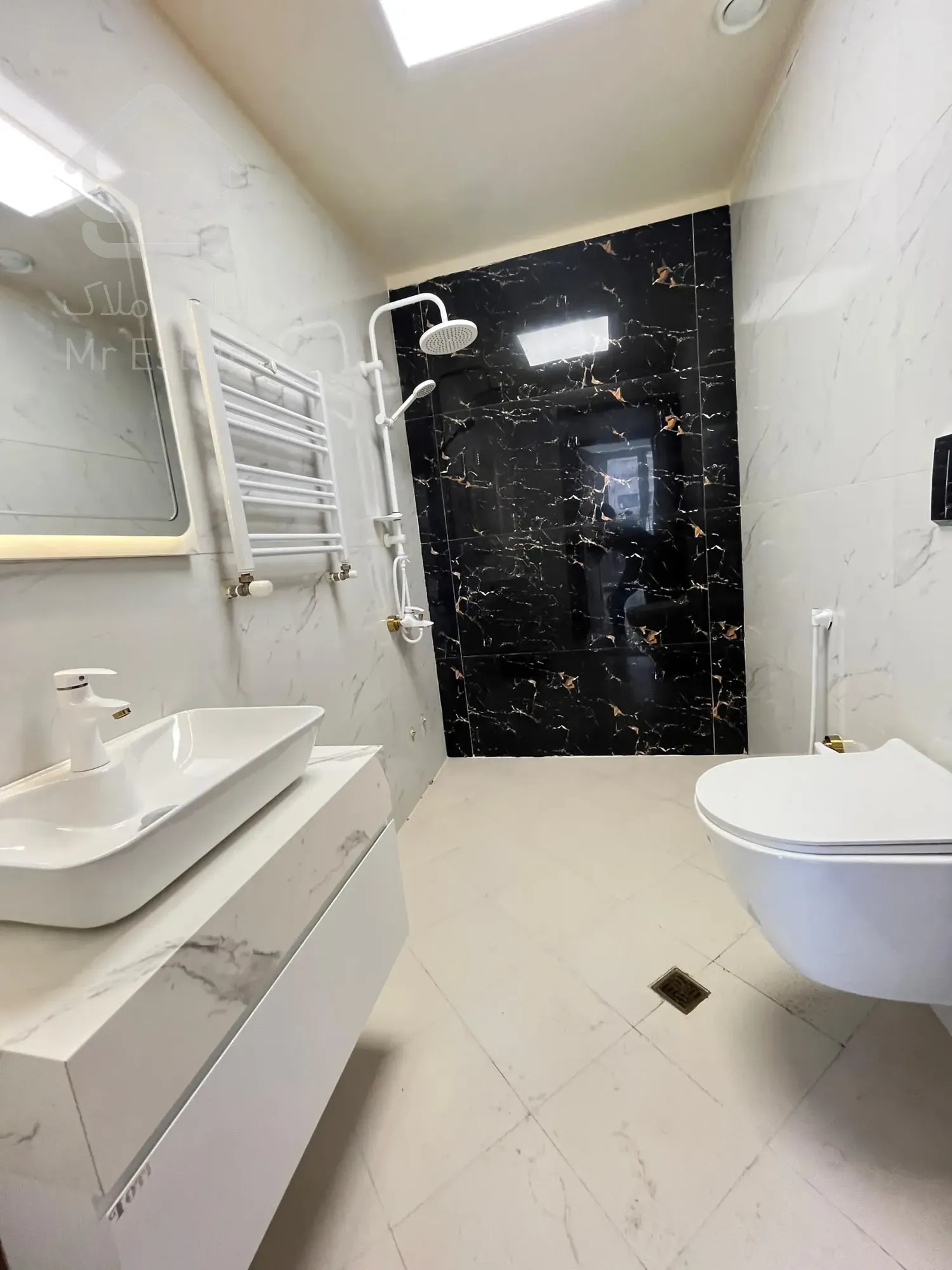 اجاره 210 متری دیباجی