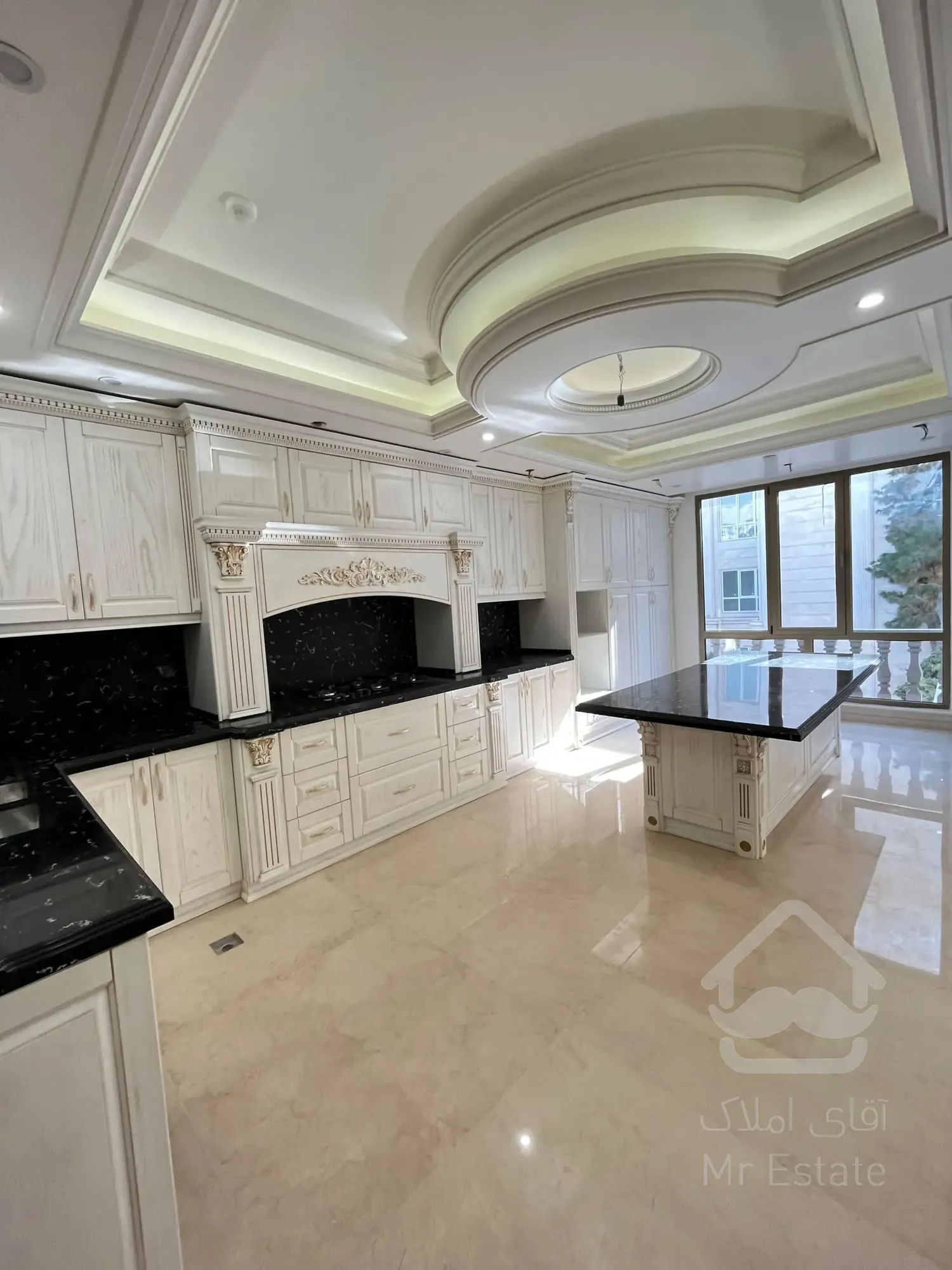 فروش 250 متر در نیاوران