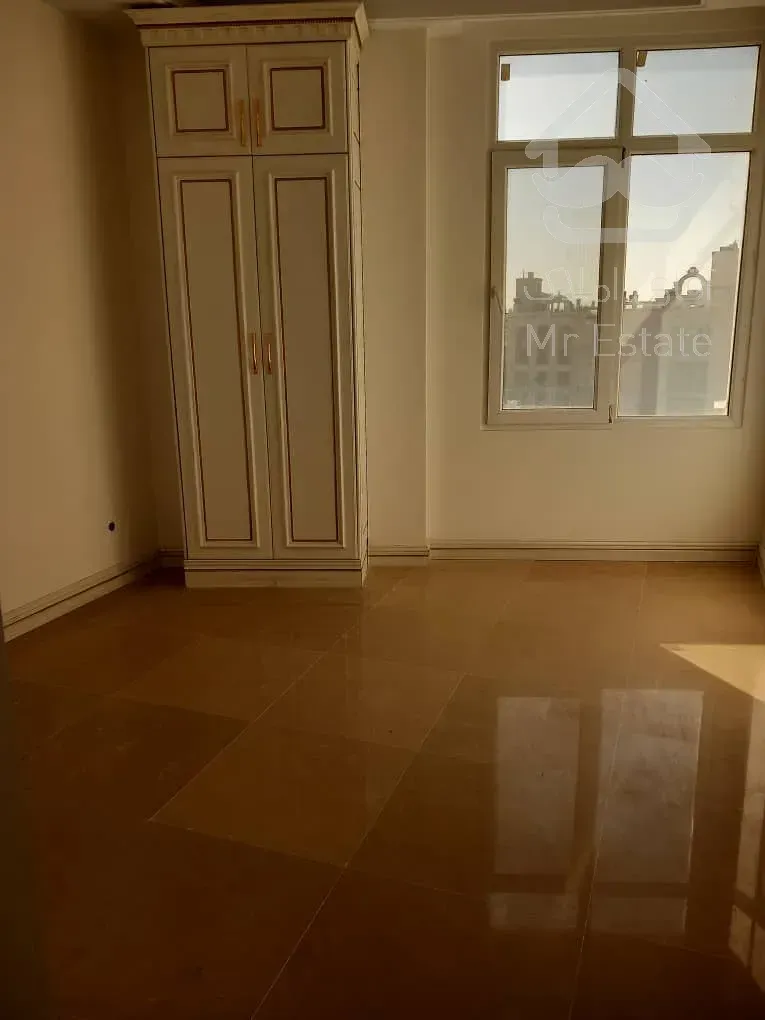 فروش 110 متری اختیاریه جنوبی