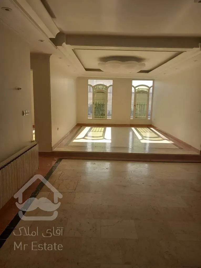 110 متر اجاره اختیاریه