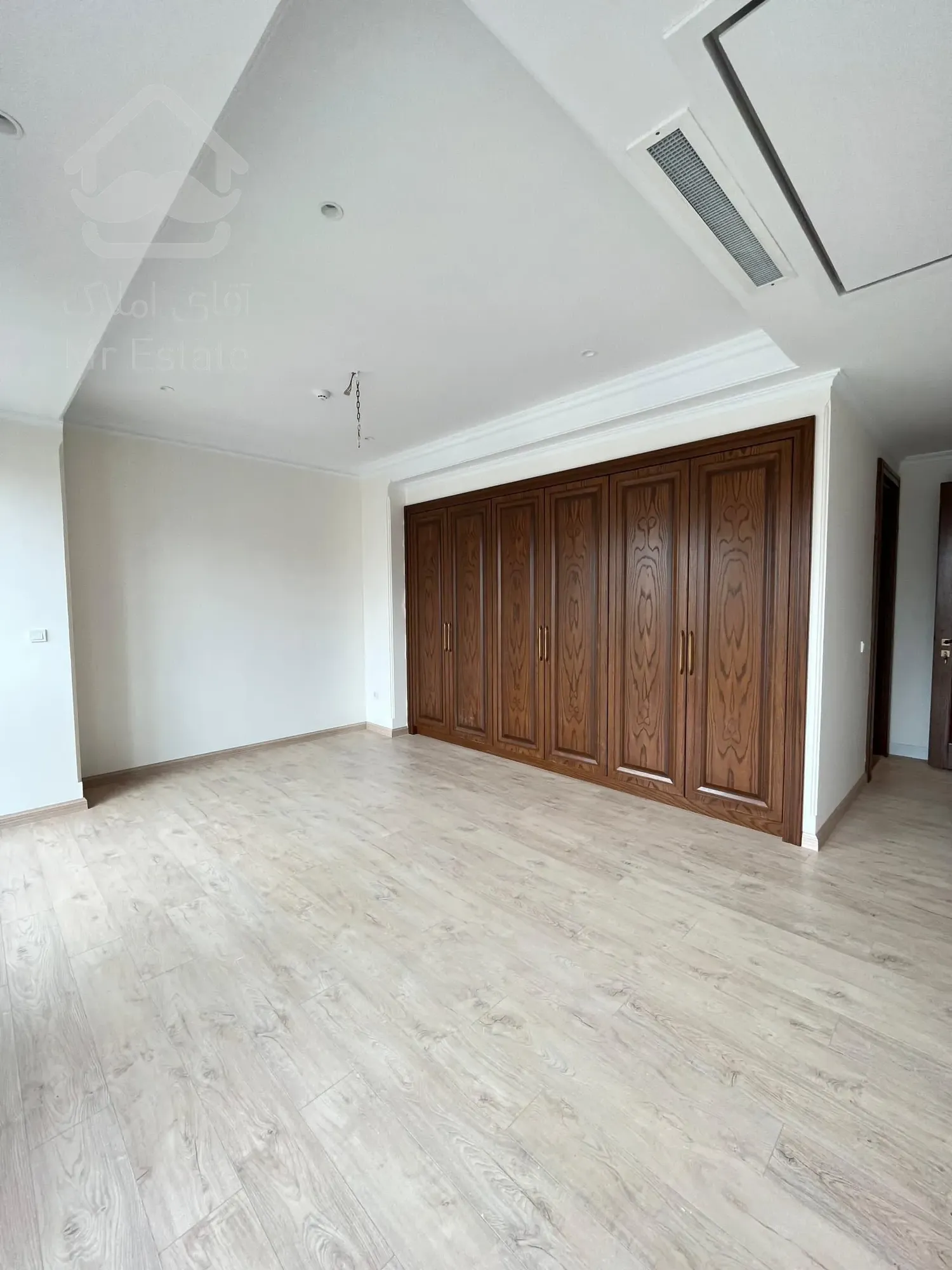 اجاره 200 متری دیباجی