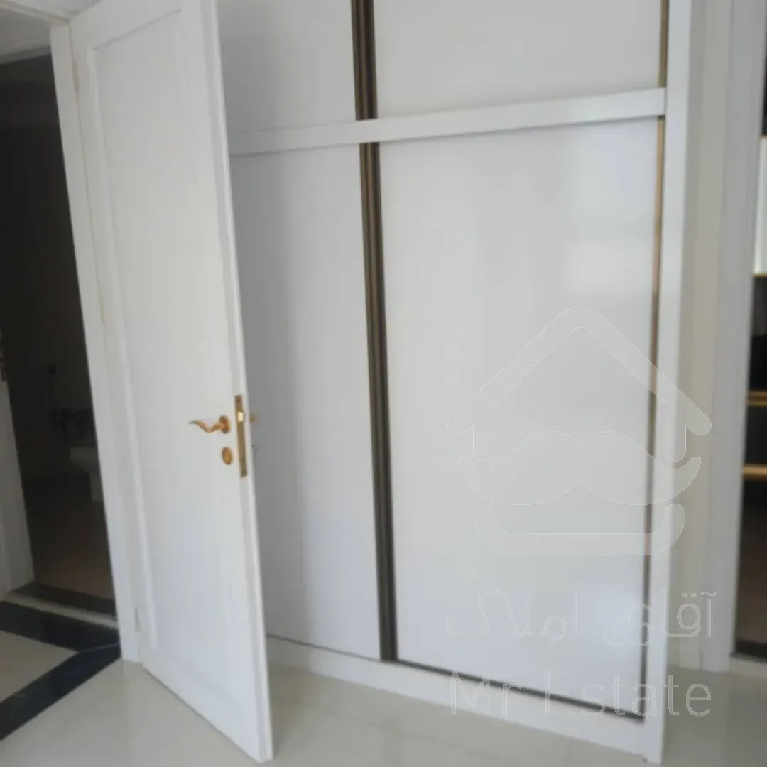 130 متر اجاره دیباجی