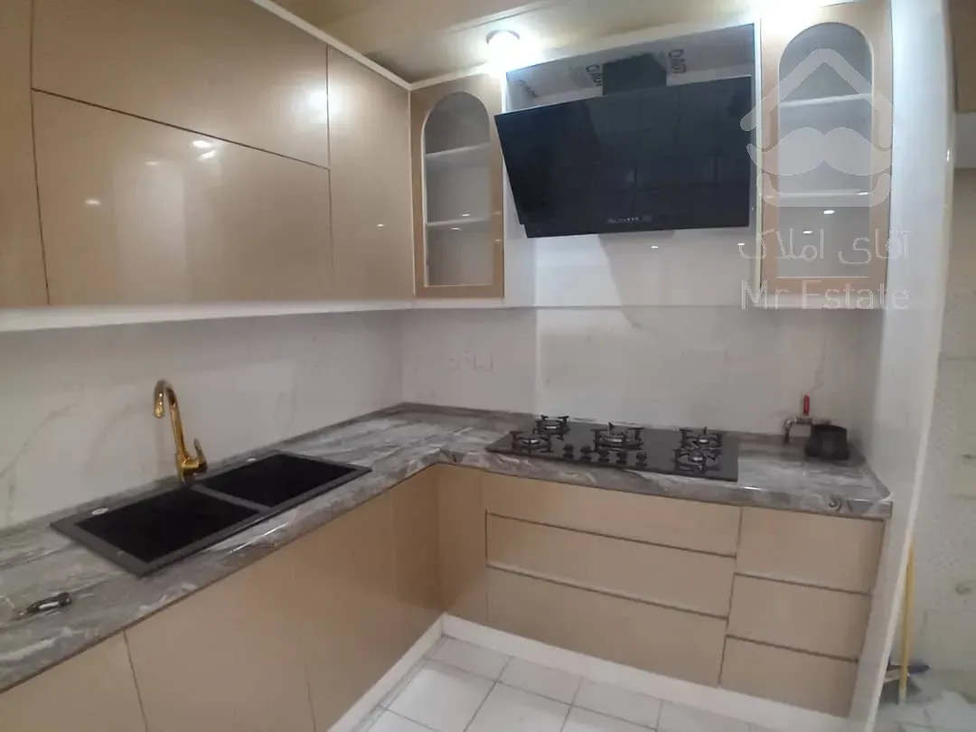 فروش 200 متر دروس