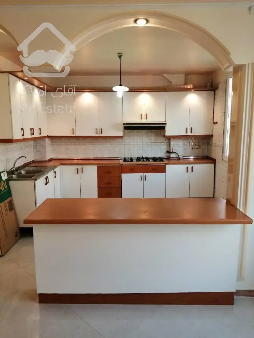 آپارتمان مسکونی 140 متری 3 خواب در سعادت آباد