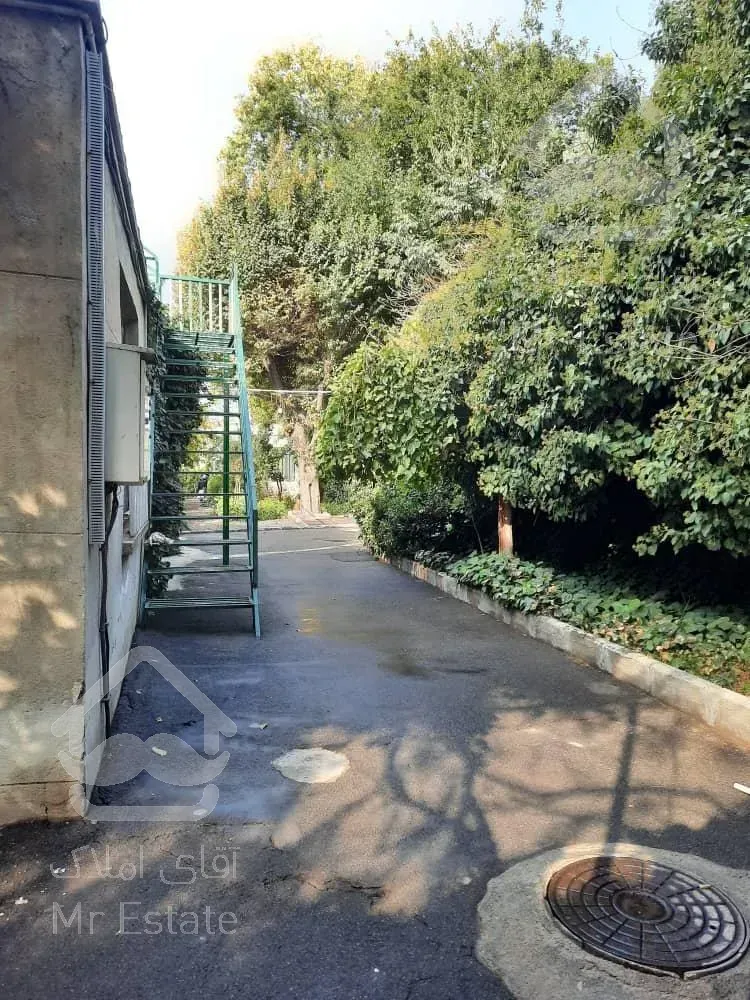 فروش زمین ۹۰۰ متر / خانه باغ / شهرک طالقانی پیشاهنگی