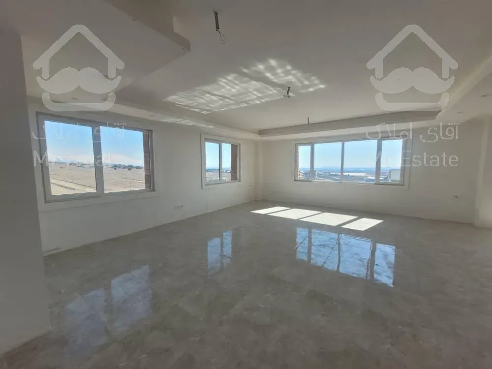 ویلایی دو طبقه