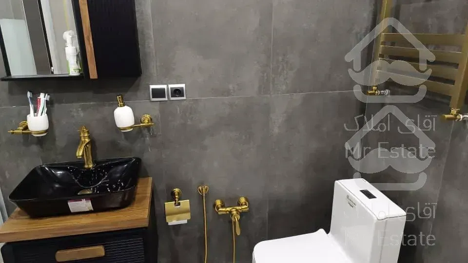 ۲۵۶متر برج باغ  بر سوهانک