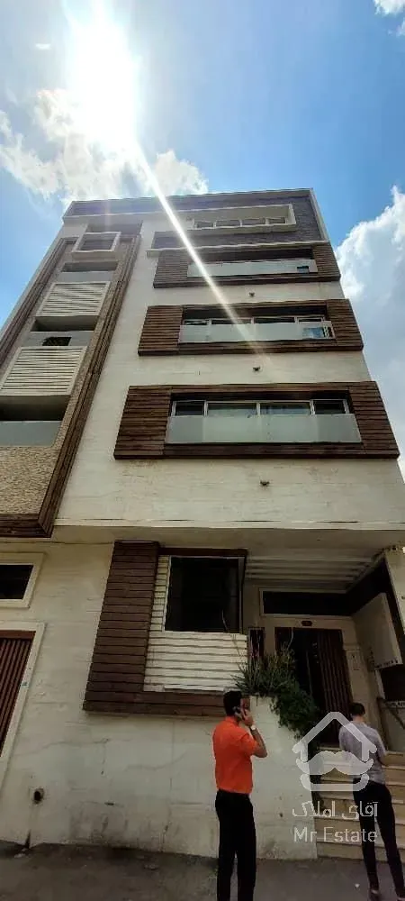 آپارتمان ١۶١متر٣خواب تک واحد تکمیل