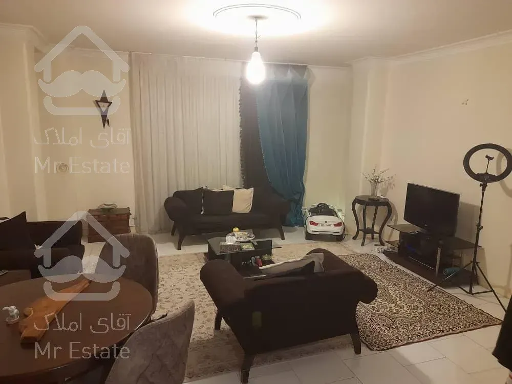 آپارتمان77متری/2خواب/شهرک وحدت