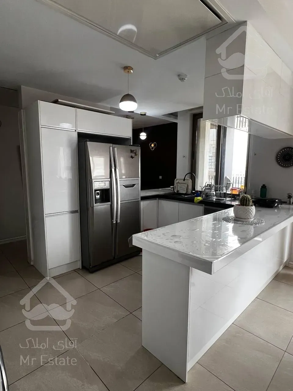 رهن و اجاره آپارتمان 105 متری ظفر