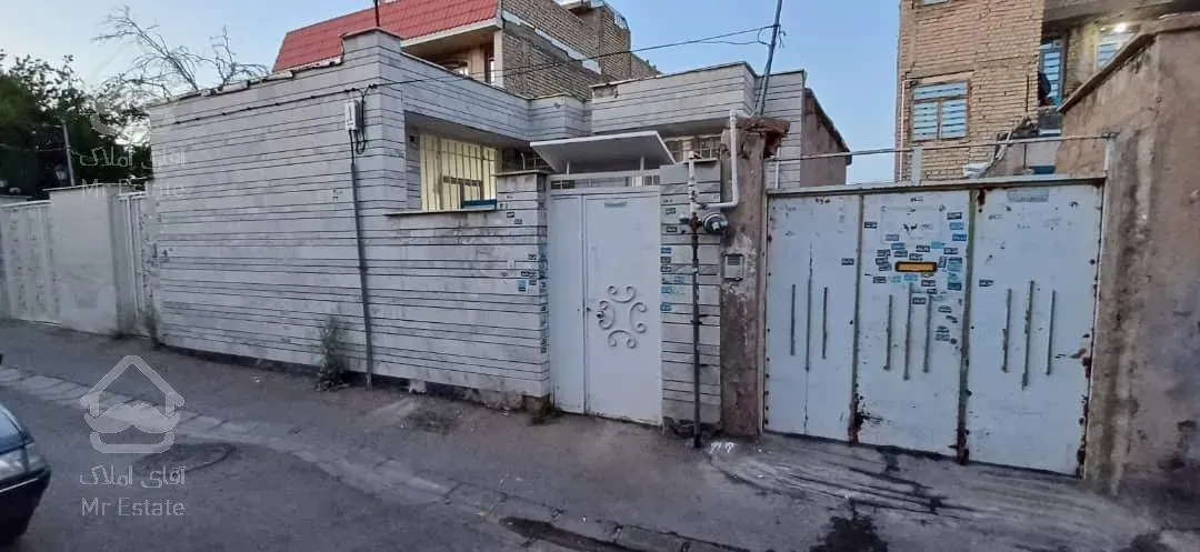 ویلایی 90 متر 2 خوابه درب حیاط  خیابان هرمزگان