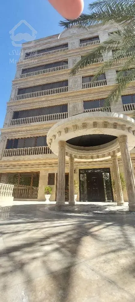 آپارتمان 150 متری لوکس ترین آپارتمان در حال حاضر بلوارفدک تاپ خاص ترین  لوکیشن بلوار فدک