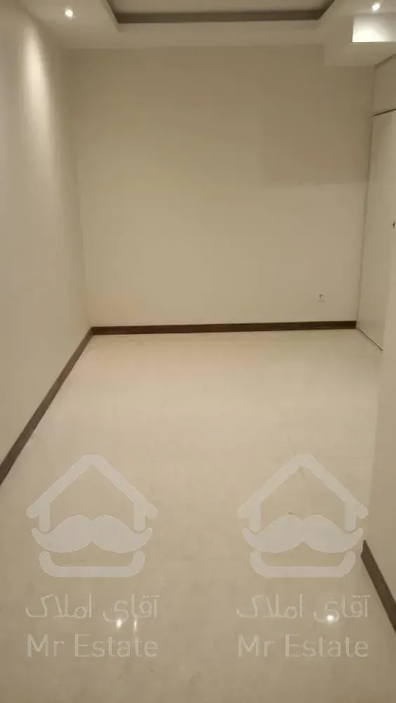 120 متری سعادت آباد