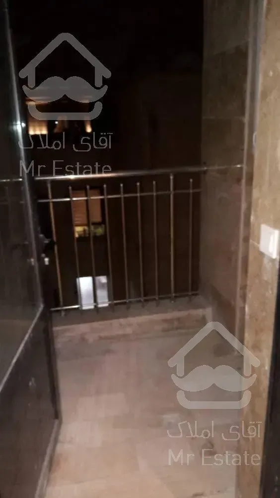 120 متری سعادت آباد