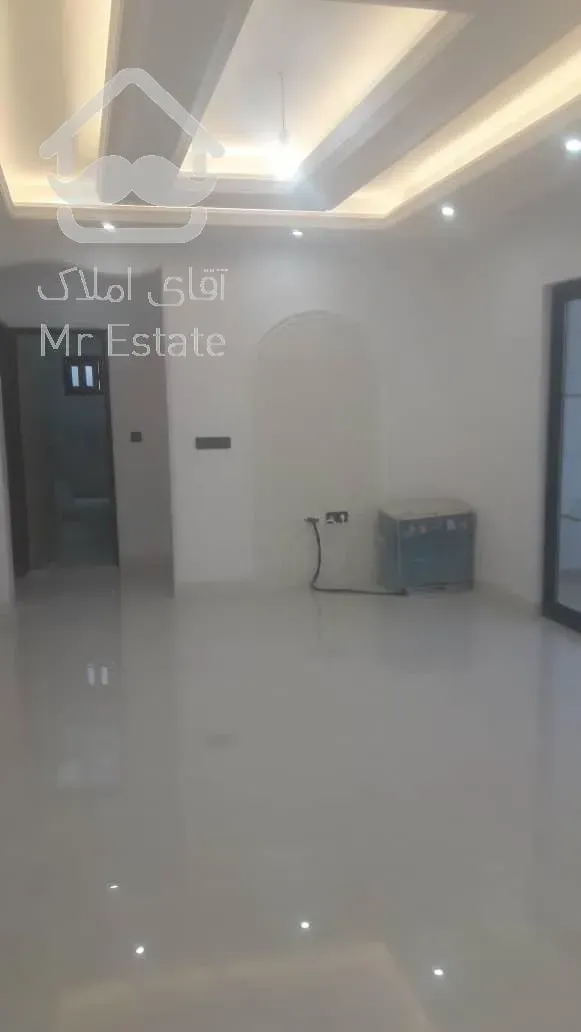 فروش ویلا استخردار