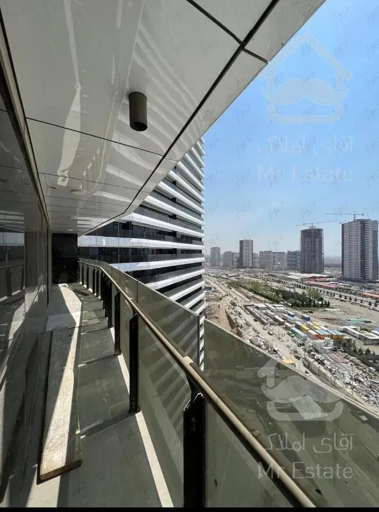 اجاره آپارتمان ۱۲۰ متری با نمای کرتین وال و ویو ابدی