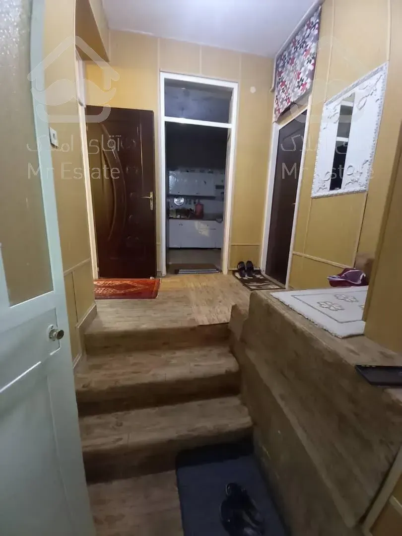 ویلایی 2 طبقه هر طبه 115 متری و 2 خوابه لوس شهرک ولیعصر