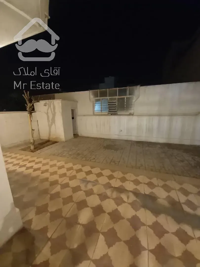 ویلایی 2 طبقه هر طبه 115 متری و 2 خوابه لوس شهرک ولیعصر