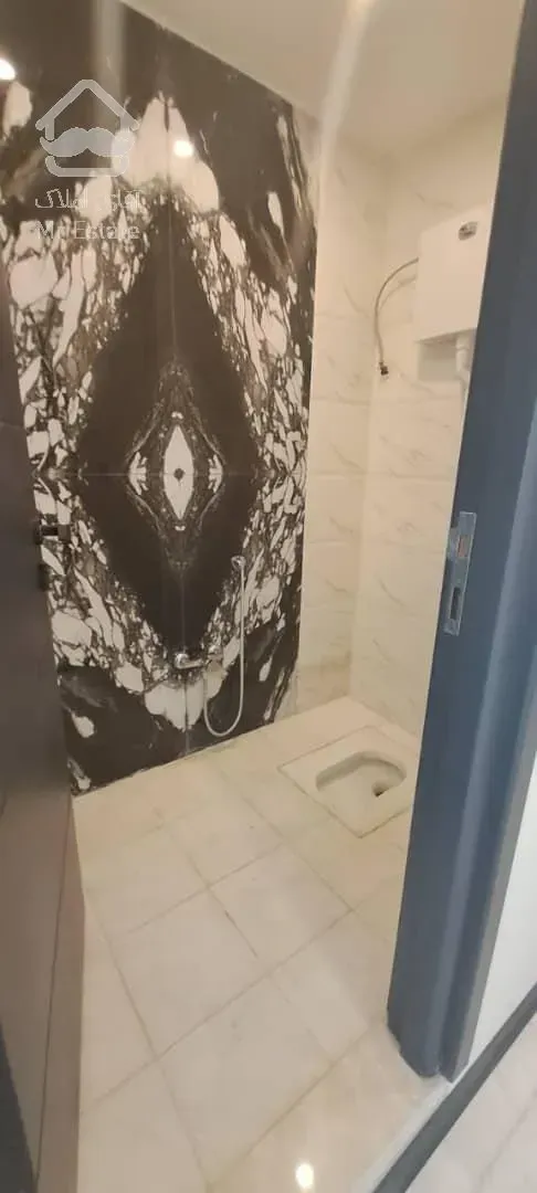 نوساز / روف گاردن