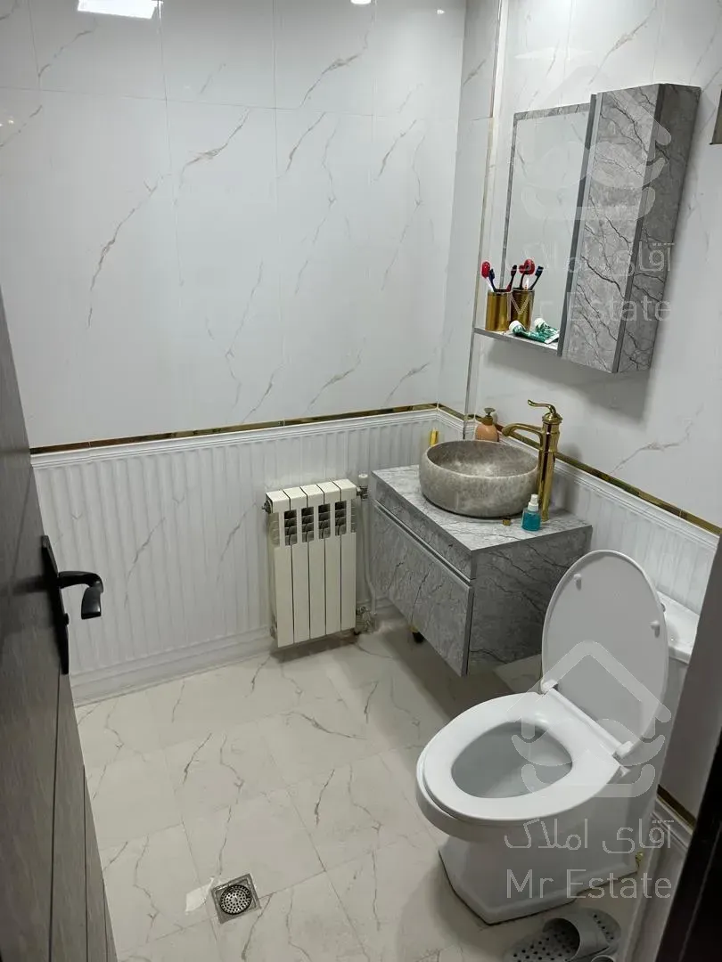 ۱۳۵متر /۲خواب منطقه ۲۲ /دریاچه شهدای خلیج فارس