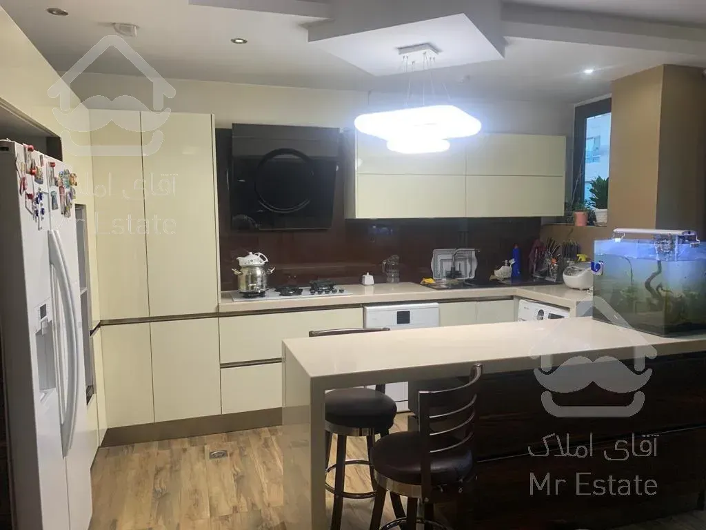 فروش آپارتمان لوکس ۳ خواب سعادت آباد