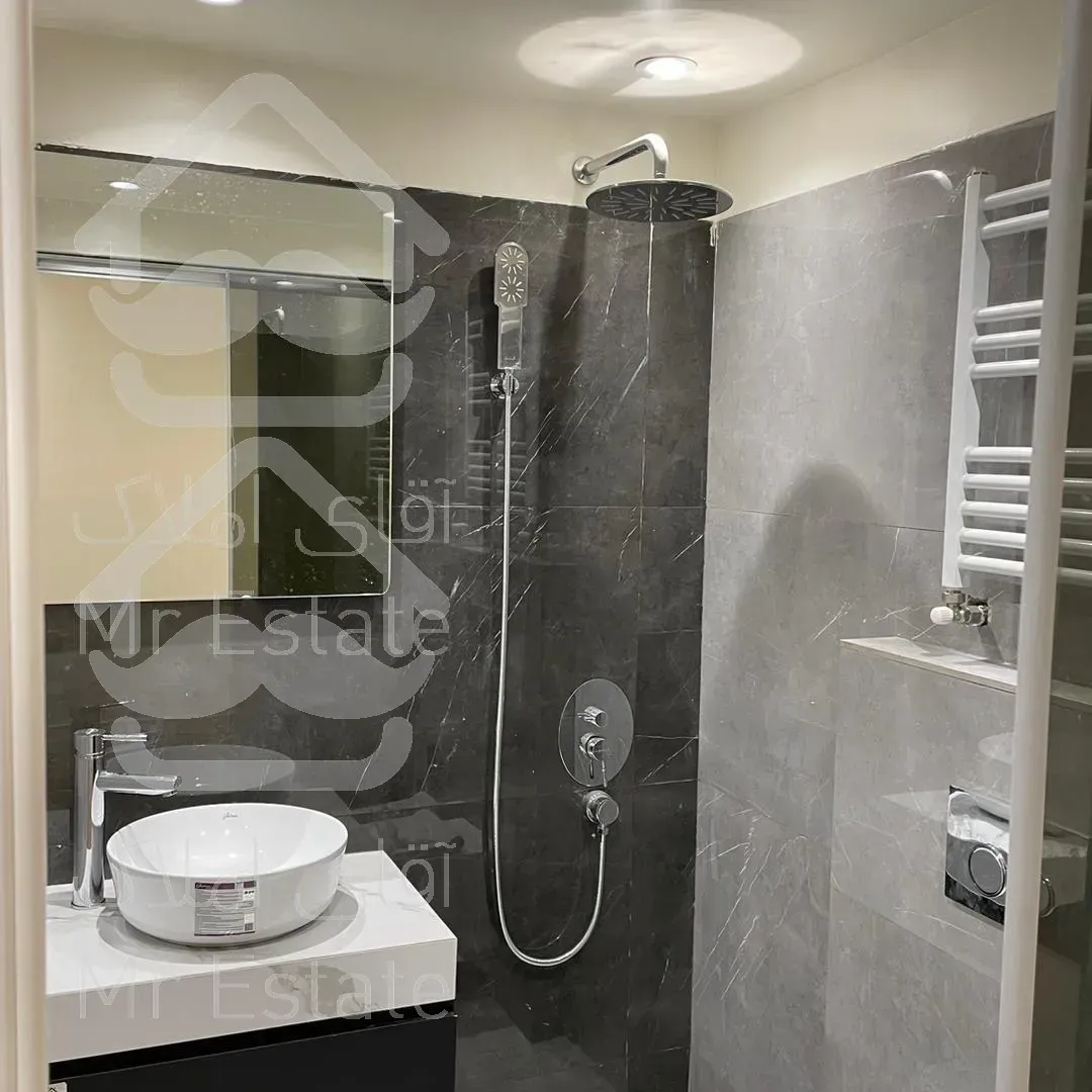 205 متری کوی فراز