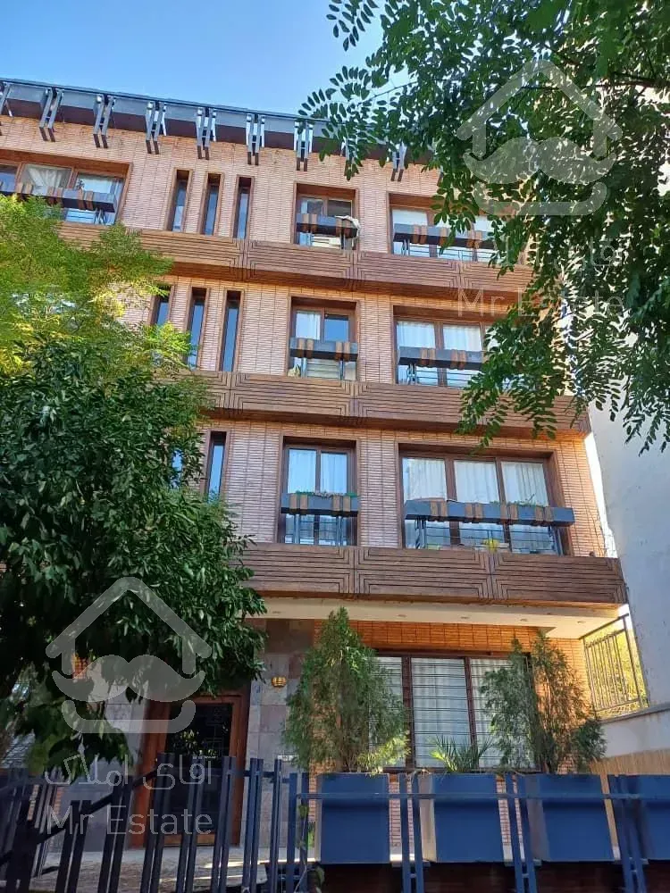 آپارتمان 170 متر ۳ خواب مستردار